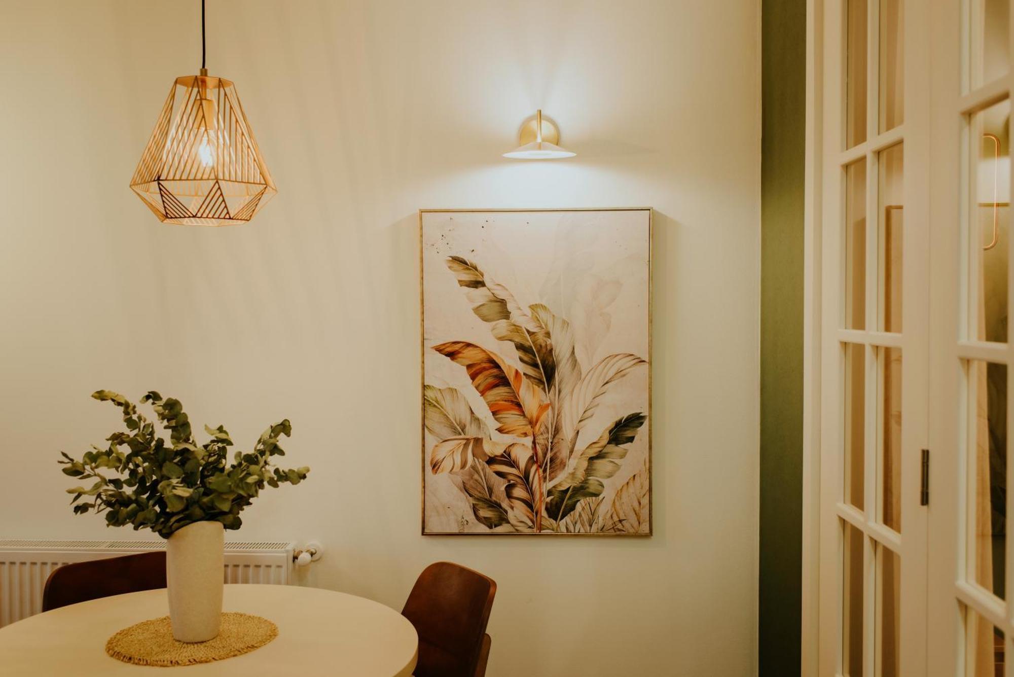 Luxury Inn Grand Residences ティビリシ エクステリア 写真